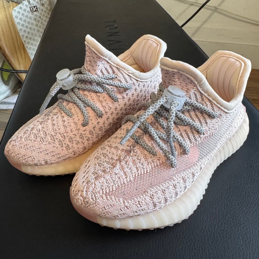 Adidas Yeezy Boost 350 V2 Synth (Infants) - Sz 9.5k